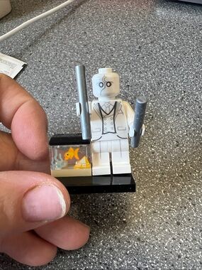 New moon night Minifigure with Silver Accessories and Orange Fish Tank
